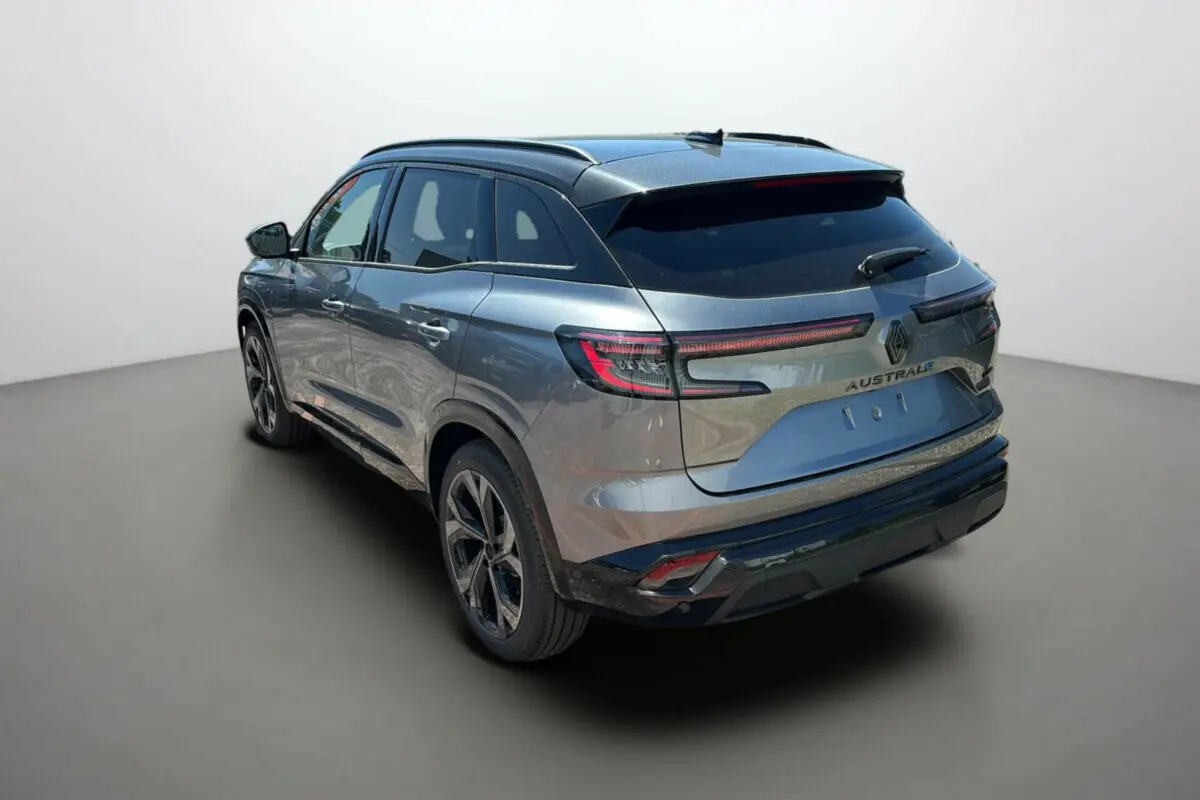 Renault Austral E-Tech 200 Esprit Alpine gris schiste toit noir, vue 3/4 arrière droit avec feux LED et jantes 20 pouces.