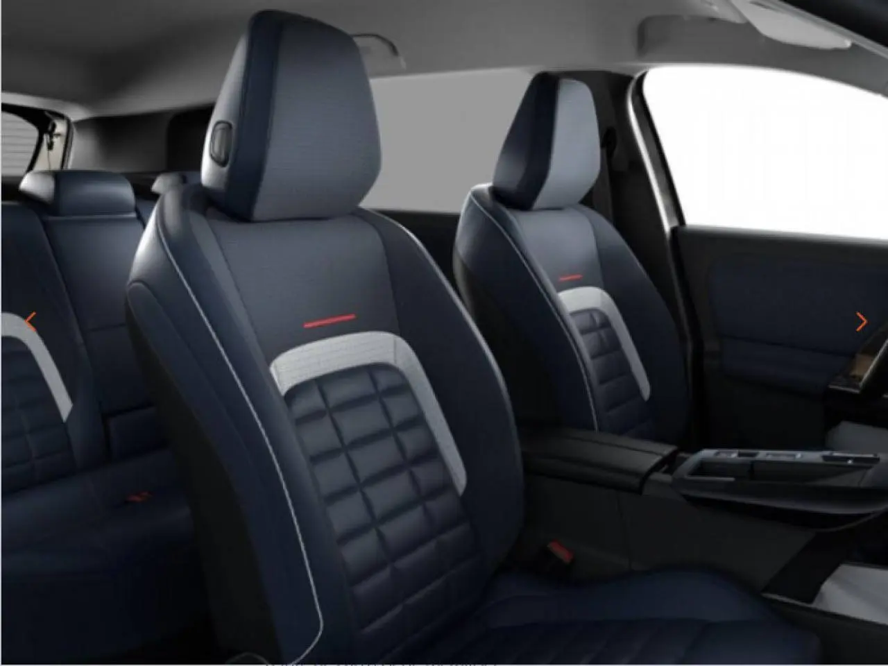 Vue intérieure montrant les sièges avant bleu foncé avec inserts gris clair et détails rouges du Citroën C5 Aircross 2026.