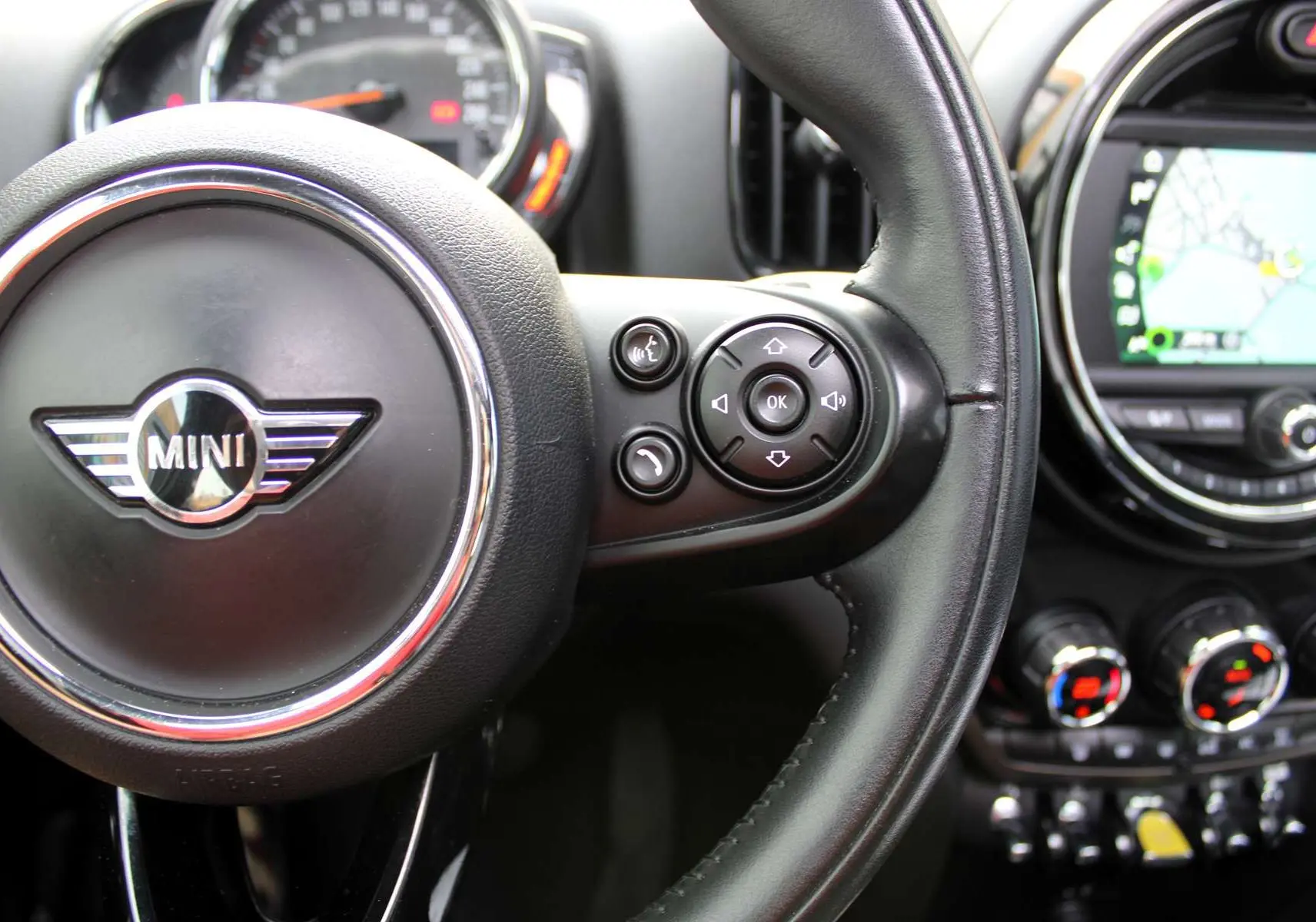 CREATOR: gd-jpeg v1.0 (using IJG JPEG v62), quality = 80
