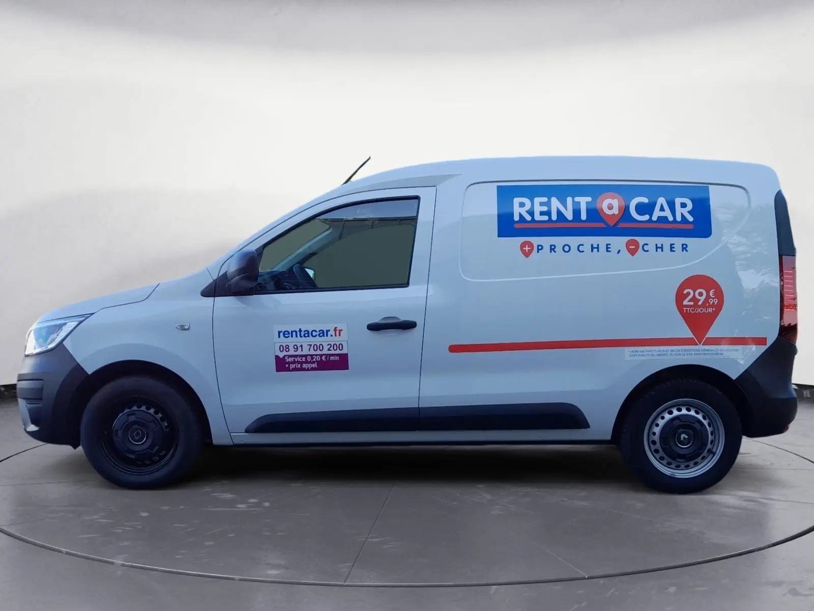 Vue de profil côté gauche d'un Renault Express Van blanc 2023 avec marquage publicitaire Rent a Car sur la porte latérale.