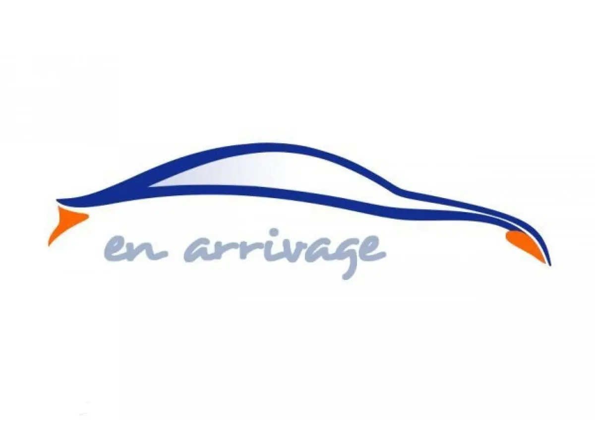 Silhouette stylisée d'une voiture en bleu et orange avec le texte "en arrivage" sur fond blanc, sans véhicule visible.