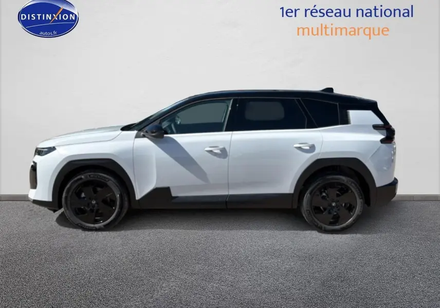 Profil droit du Citroën C5 Aircross 2026 blanc avec toit noir et jantes alliage noires.