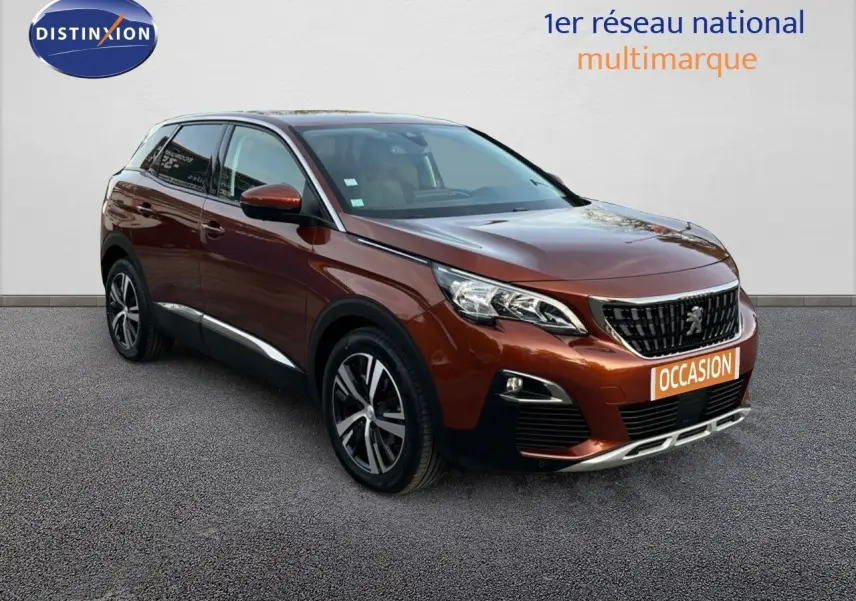 Peugeot 3008 Cooper Metal vue 3/4 avant droit, SUV diesel 2019 avec jantes alliage et calandre noire.