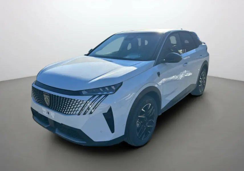 Peugeot 3008 Hybrid blanc okénite en vue 3/4 avant droit, avec calandre distinctive et jantes noires.