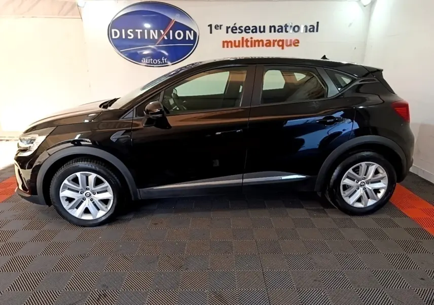 Profil côté gauche du Renault Captur Business noir 2021, avec jantes alliage et rétroviseurs noirs brillants.