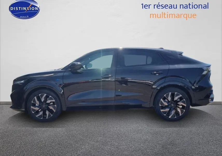 Profil côté gauche du Renault Rafale noir étoile 2025, SUV hybride avec jantes alu et lignes dynamiques.