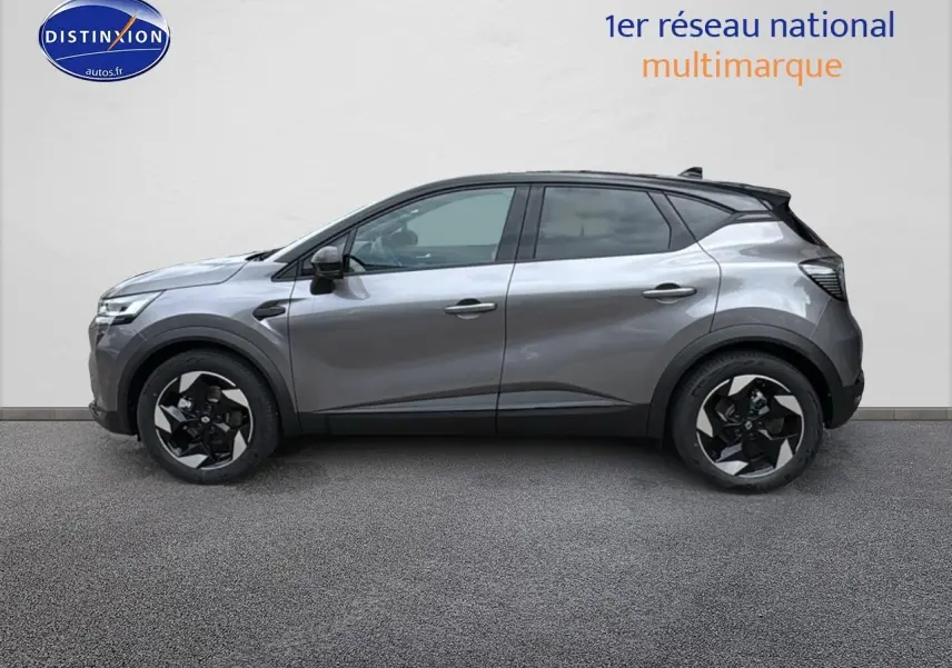 Profil côté gauche du Renault Captur gris cassiopée 2025 avec jantes alu et vitres surteintées.