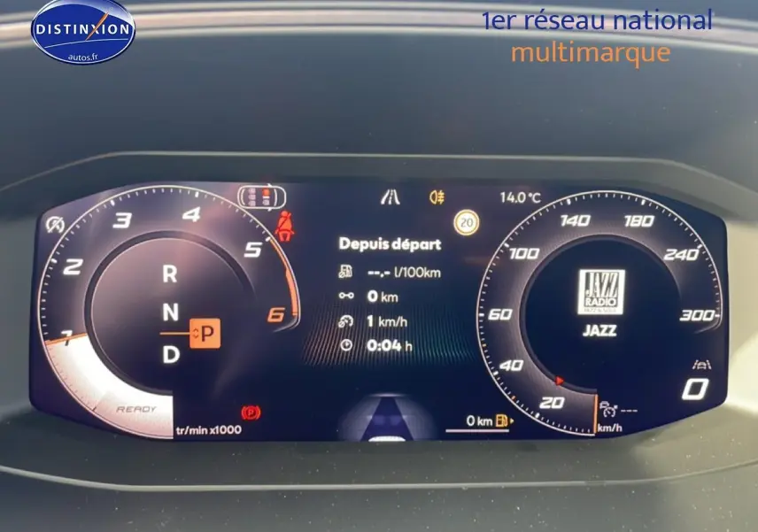 Tableau de bord numérique du CUPRA Formentor 2.0 TDI 150 DSG7 affichant compte-tours, vitesse et informations de conduite.