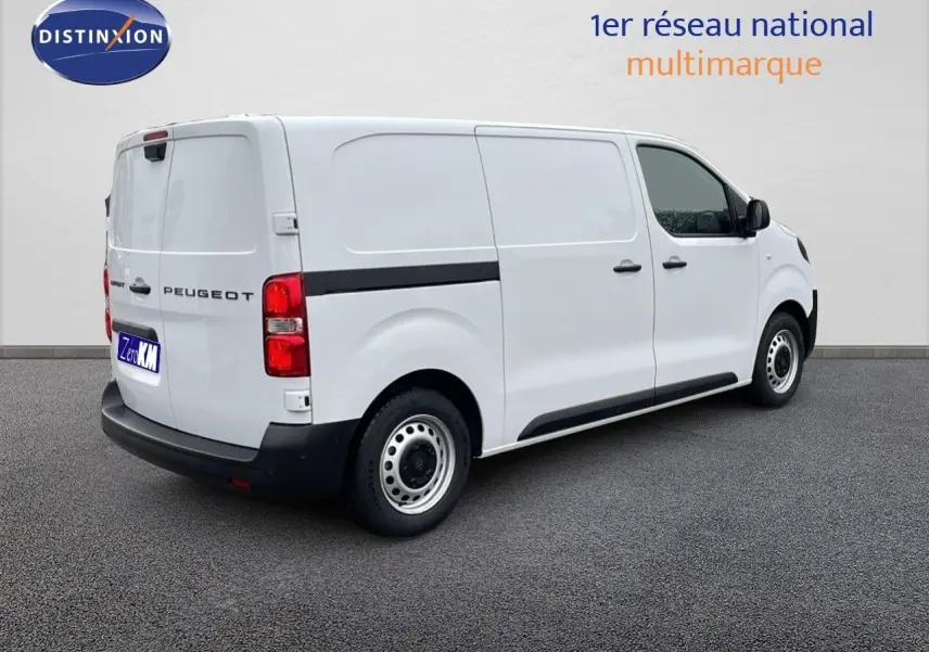 Peugeot Expert Fourgon blanc icy vu en 3/4 arrière droit, avec portes latérales et jantes acier simples.