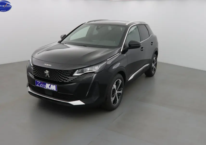 Peugeot 3008 noir perle métal vue 3/4 avant droit dans un studio avec calandre distinctive et jantes bicolores.