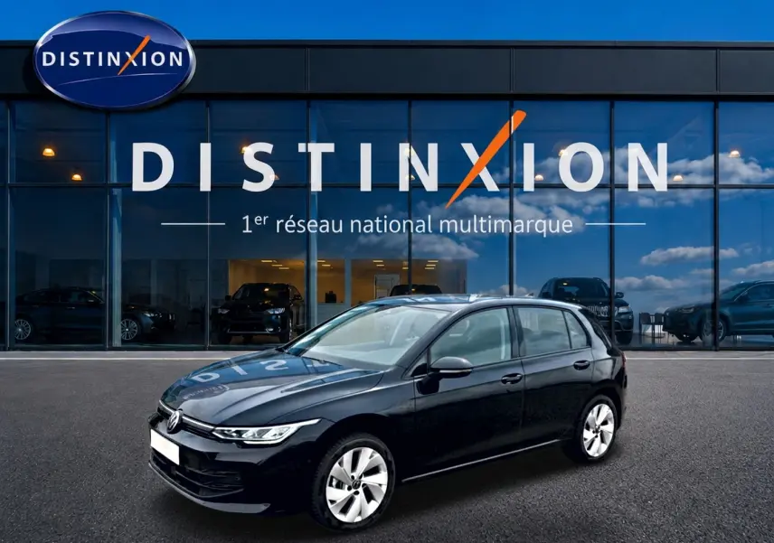 Volkswagen Golf 1.5 etsi evo2 116 life noir vue 3/4 avant droite devant showroom Distinxion.