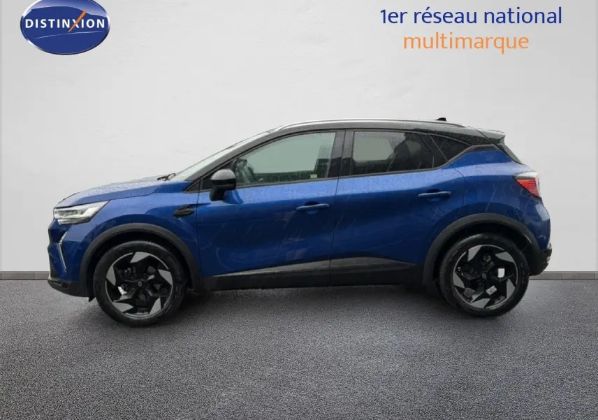 Profil gauche du Renault Captur 1.0 ECO-G 100ch TECHNO bleu Iron Metal avec jantes noires et toit noir contrasté.