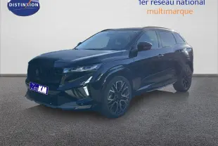 Renault Austral E-Tech hybride noir étoile métal, vue 3/4 avant droit avec jantes noires distinctives.