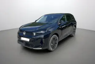 Citroën C5 Aircross New Hybrid 145 Max T.O noir perla nera, vue 3/4 avant avec jantes noires et toit panoramique.