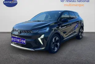 Vue 3/4 avant d’un Renault Symbioz noir étoile métal, mettant en valeur ses lignes modernes et ses jantes stylisées.