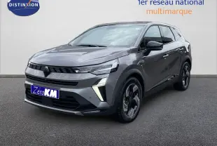 Vue 3/4 avant d'un Renault Symbioz gris cassiopée métallisé avec feux LED et jantes noires distinctives.