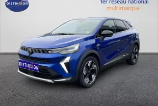 Renault Symbioz 2025 bleu Iron Metal en 3/4 avant droit, avec calandre moderne et jantes stylisées.
