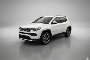 Jeep Compass blanc en 3/4 avant droit, avec jantes alliage 18 pouces et toit noir contrasté.