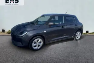 Suzuki Swift 1.2 Hybrid 83ch Privilège gris Mineral Gray Metal vue 3/4 avant côté gauche, jantes alu visibles.
