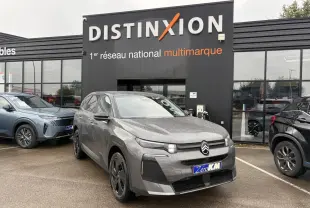 Citroën C5 Aircross II hybride platinium avec toit noir, vue 3/4 avant sur parking devant concession.