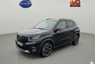 SUV Citroën C3 noir en 3/4 avant droit, avec jantes alliage 17 pouces et barres de toit visibles.