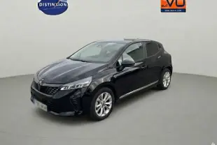 Renault Clio V dCi 100 Evolution noire vue 3/4 avant droit, vitres surteintées et jantes alliage visibles.