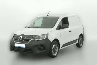 Renault Kangoo Van E-Tech électrique blanc vu en 3/4 avant droit avec pare-chocs noir et jantes acier simples.
