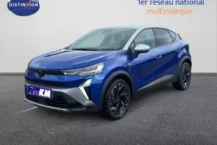 Renault Captur E-Tech hybride 2025 bleu iron métal avec toit gris, vue 3/4 avant droit sur fond neutre.