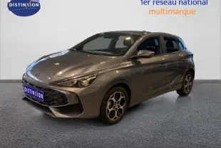 Vue 3/4 avant droit de la MG3 1.5 Hybrid 195ch Comfort en gris Hampstead avec jantes bi-ton distinctives.