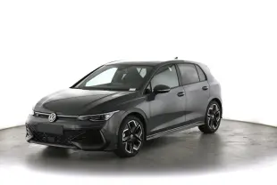 Volkswagen Golf VIII gris dauphin en 3/4 avant droit, avec jantes alliage 18 pouces et calandre R-Line noire.