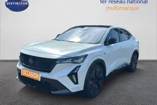 Vue frontale d'une Renault Rafale blanche 2024 avec calandre noire et logo Renault central, plaque "OCCASION" visible.