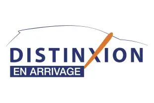 Logo Distinxion avec silhouette stylisée de voiture en bleu et orange sur fond blanc, texte "En Arrivage" souligné.