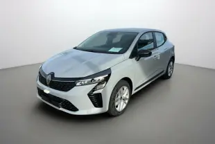 Renault Clio DCI 100 Evolution gris rafale vue 3/4 avant droit avec phares full LED et jantes alliage.